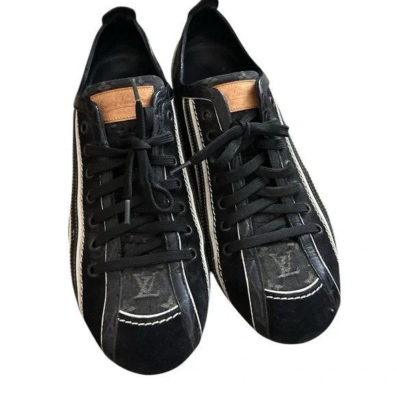 Louis Vuitton vintage monogram sneaker - size 40 (= 10 US) - Picture 4 of 8